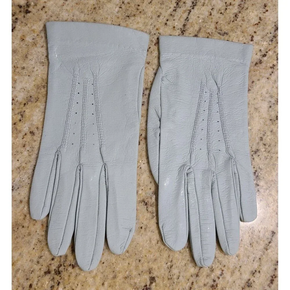 Vintage Size S Sage Green Faux Leather Lined Gloves *cracking* Read